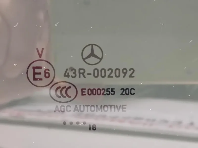 Cristallo Fisso Porta POST DX A2057306200 Mercedes Classe C W205 2014