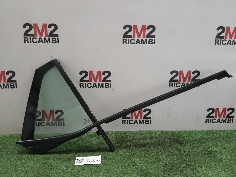 Cristallo Fisso Porta POST DX 6V6845214C5AP Skoda Fabia NJ3 2014