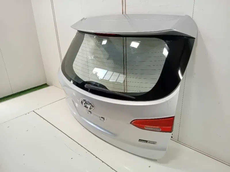 Portello POST 737002W020 Hyundai Santa FÉ IV 2013