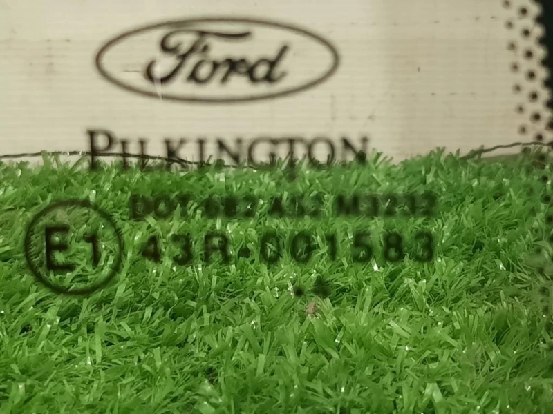 Cristallo Fisso Porta POST SX 1253752 Ford Fusion 2002