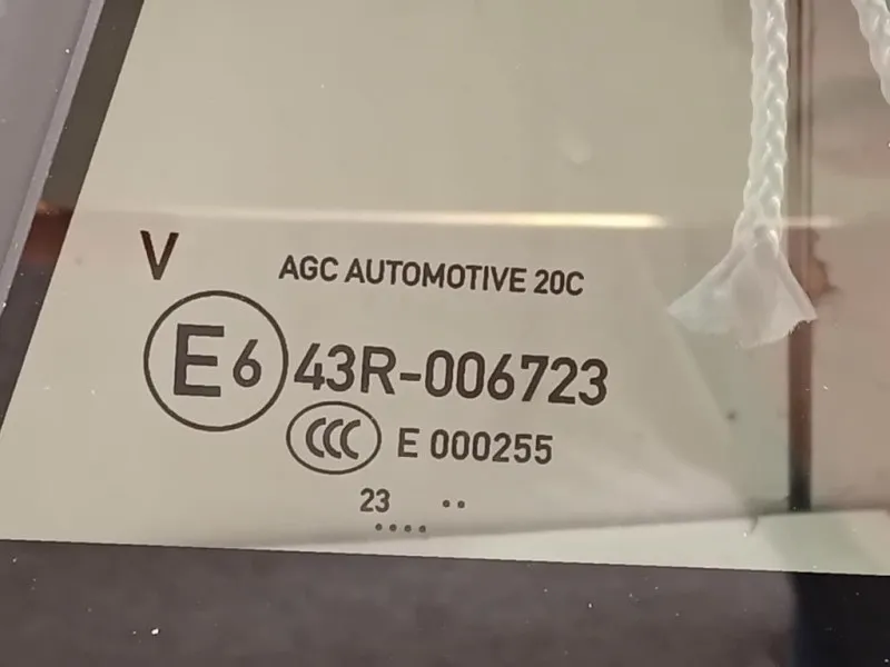 Cristallo Fisso Porta POST SX 9825845180 Peugeot 2008 I 2016