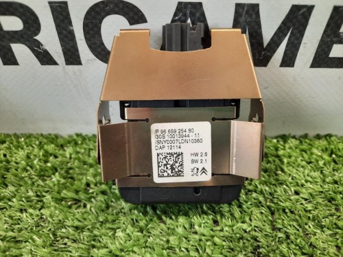 Cristallo Fisso Porta POST SX 84551-62R10-000 Suzuki Ignis III 2016
