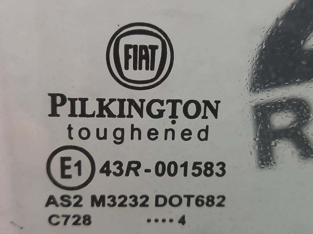 Cristallo Scendente Porta ANT DX 43R001583 Fiat 500 II 2008