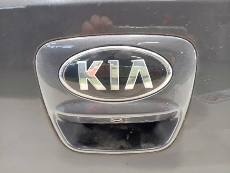 Portello POST 737001W220 Kia RIO III 2012