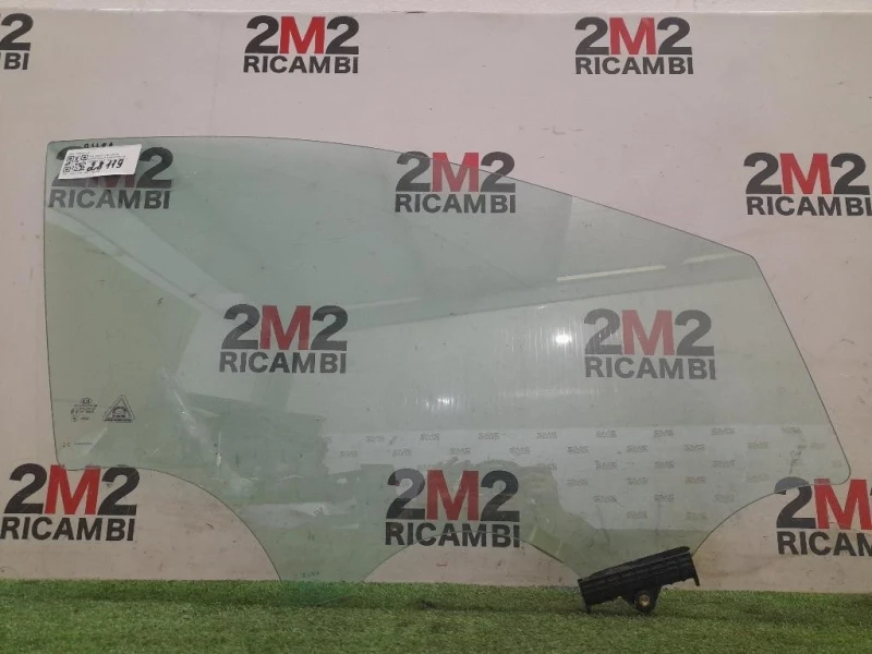 Cristallo Scendente Porta ANT DX 43R00049 Kia CEED III 2018