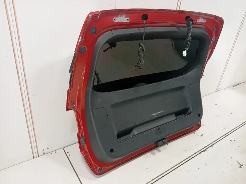 Portello POST 737003U010 Kia Sportage III 2010