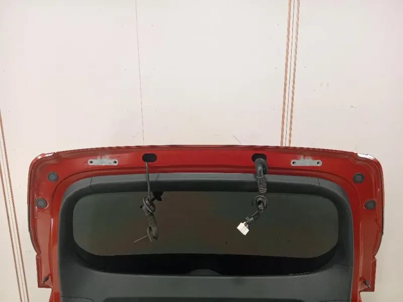 Portello POST 737003U010 Kia Sportage III 2010