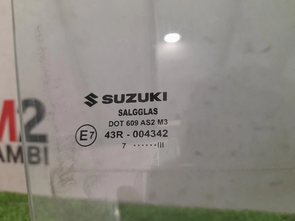 Cristallo Scendente Porta ANT DX 8450154P010 Suzuki Vitara II 2015