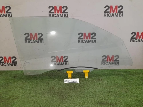 Cristallo Scendente Porta ANT DX 8450154P010 Suzuki Vitara II 2015