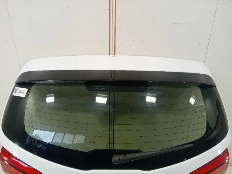 Portello POST 737003W010 Kia Sportage III 2010