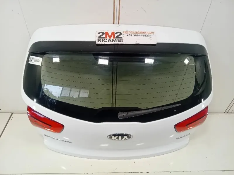 Portello POST 737003W010 Kia Sportage III 2010