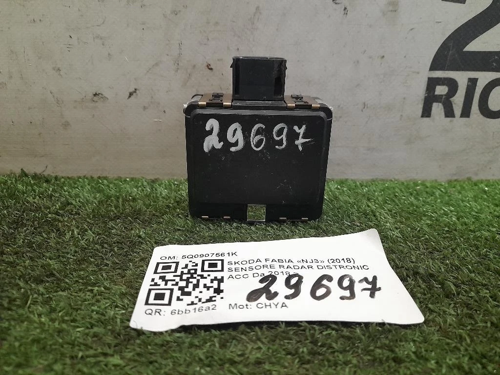 Sensore Radar Distronic ACC 5Q0907561K Skoda Fabia NJ3 2018