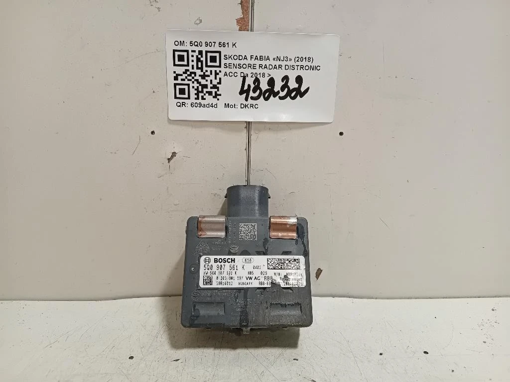 Sensore Radar Distronic ACC 5Q0 907 561 K Skoda Fabia NJ3 2018