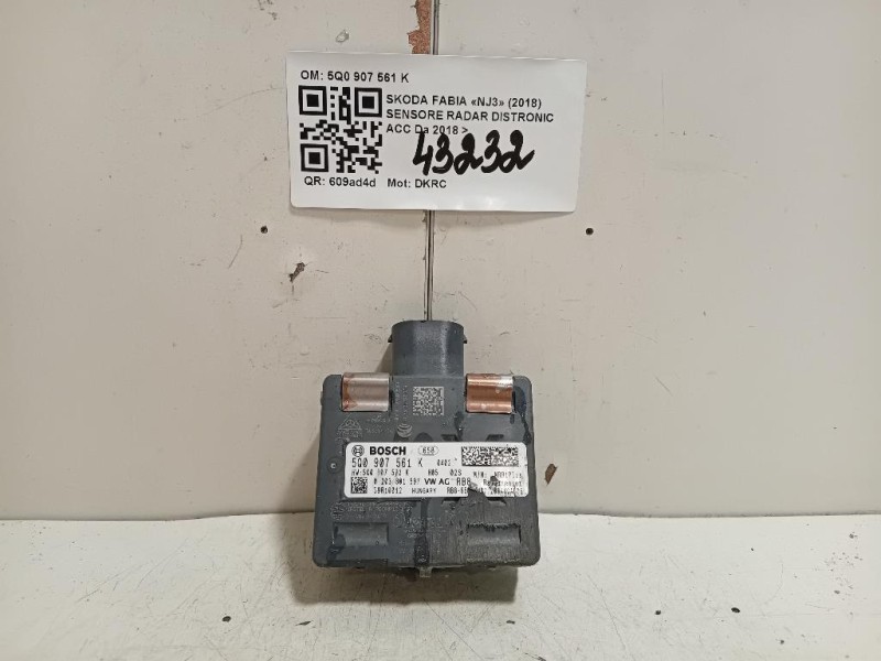 Sensore Radar Distronic ACC 5Q0 907 561 K Skoda Fabia NJ3 2018