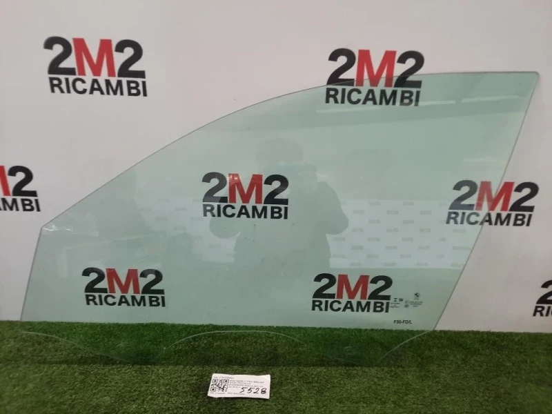 Cristallo Scendente Porta ANT SX 51337259825 CRISTALLO ANT SX Bmw Serie 3 F30 Berlina 2015