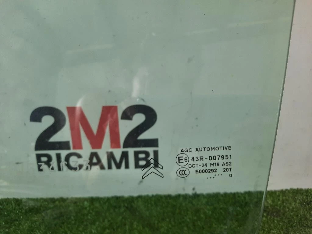 Cristallo Scendente Porta ANT SX 9806027380 Citroen DS3 2010