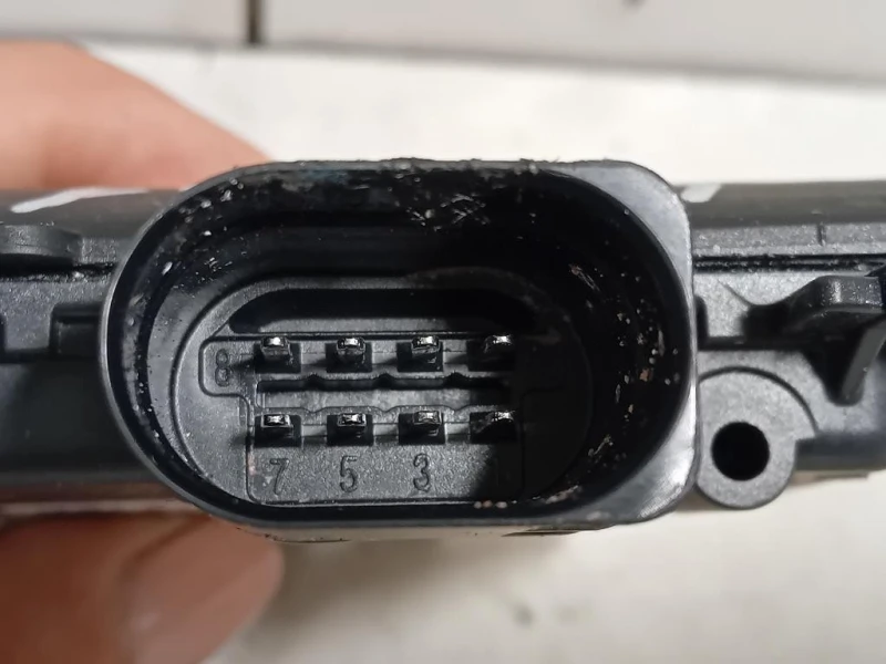 Sensore Radar Distronic ACC 2Q0 907 686 B Volkswagen Tiguan II 2020