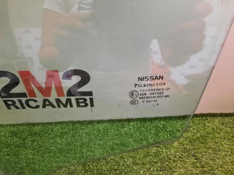Cristallo Scendente Porta ANT SX 80301JD000 Nissan Qashqai I 2007