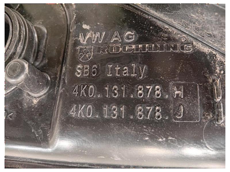 Portello POST PORTELLO PORTELLONE BAGAGLIAIO Land Rover Discovery III 2005 Portello POST PORTELLO PORTELLONE BAGAGLIAIO Land Rover Discovery III 2005