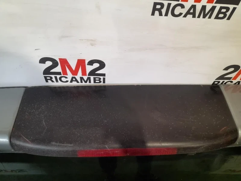 Portello POST LR045549 PORTELLO SPORTELLO BAGAGLIAIO Land Rover Discovery III 2005