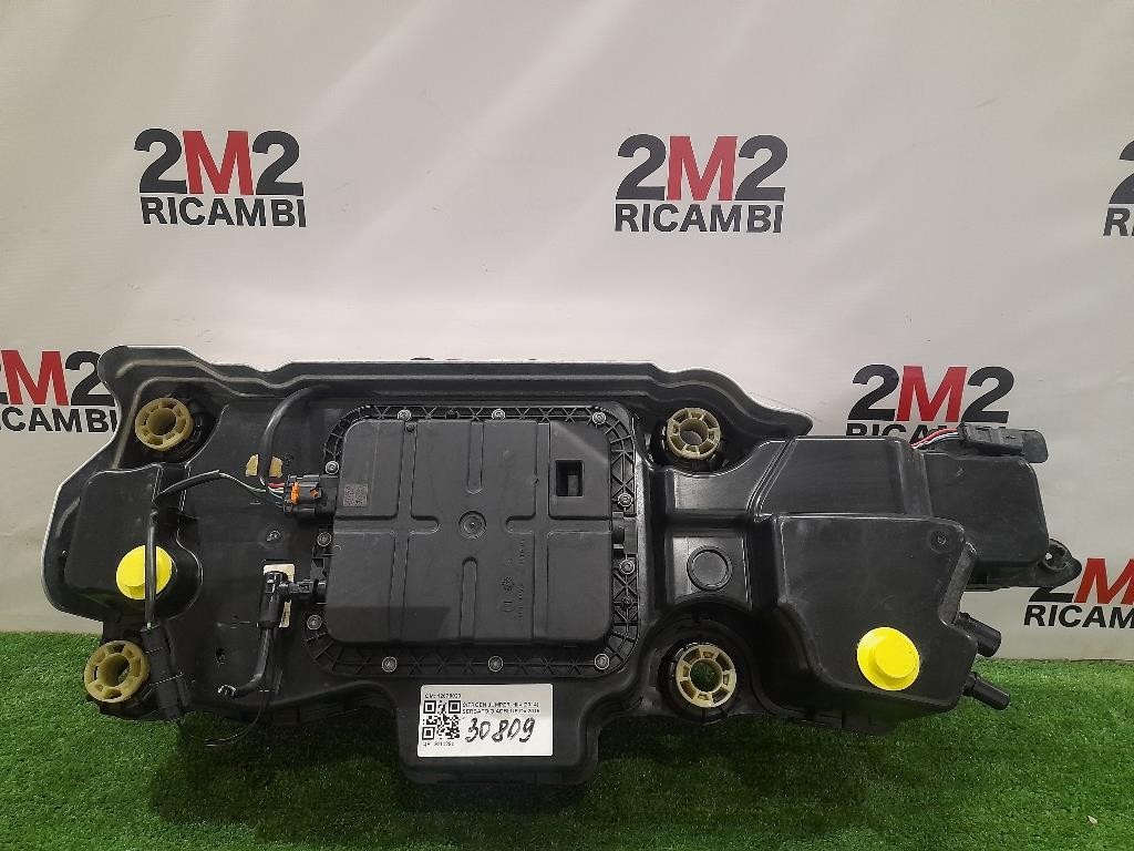 Portello POST LR139432 Land Rover Discovery V Sport 2019