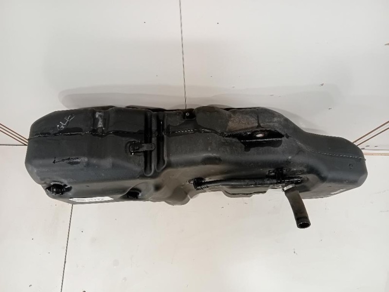 Serbatoio Adblue A1664704401 Mercedes Classe GLE W166 2015