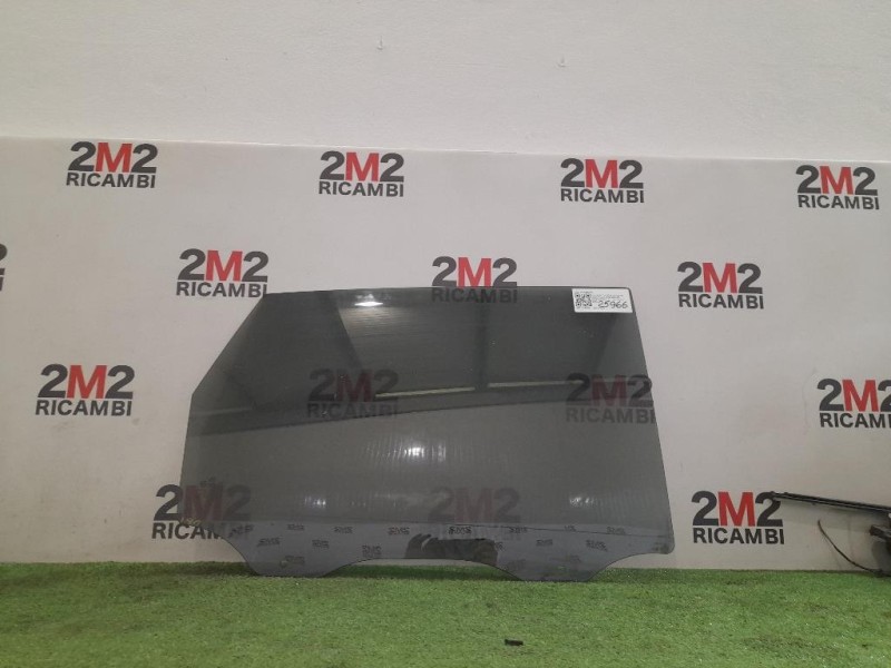 Cristallo Scendente Porta POST DX 834202E000 Hyundai Tucson I 2005