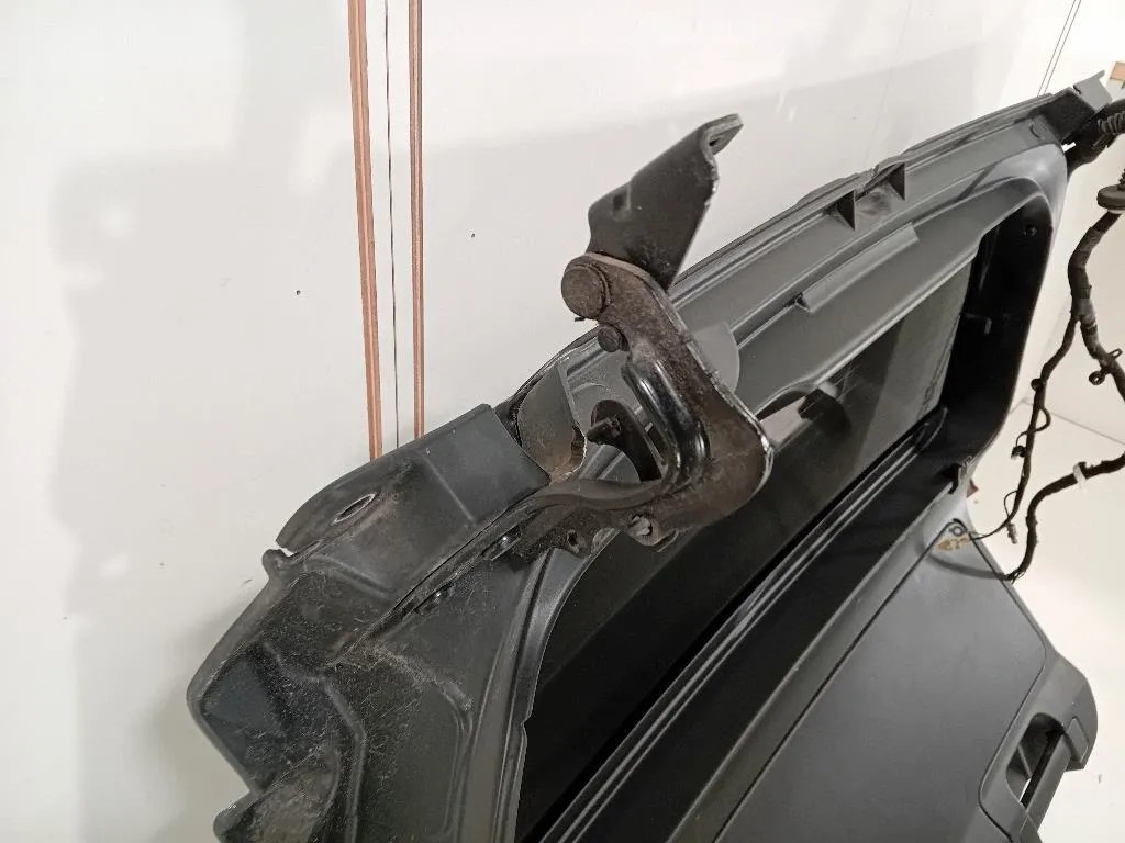 Portello POST LR181166 Land Rover Range Rover Evoque I 2011