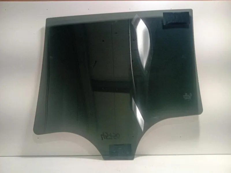 Cristallo Scendente Porta POST DX A2057350810 Mercedes Classe C W205 2014