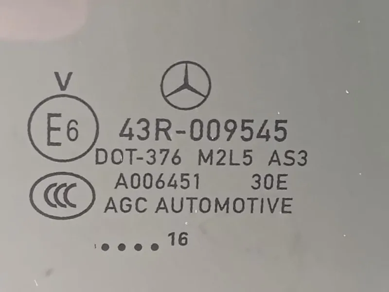 Cristallo Scendente Porta POST DX Mercedes Classe GLE W166 2015
