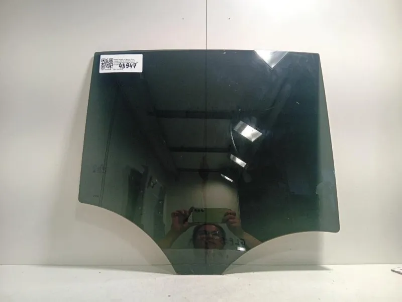 Cristallo Scendente Porta POST DX Mercedes Classe GLE W166 2015