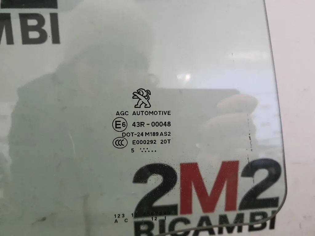 Cristallo Scendente Porta POST DX 9678175080 Peugeot 2008 I 2013