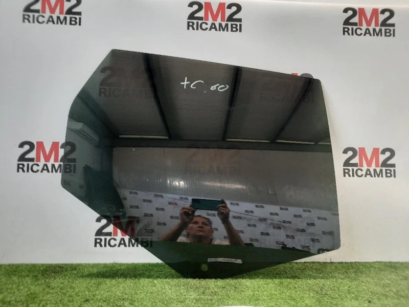 Cristallo Scendente Porta POST DX 30745628 Volvo XC60 I 2009