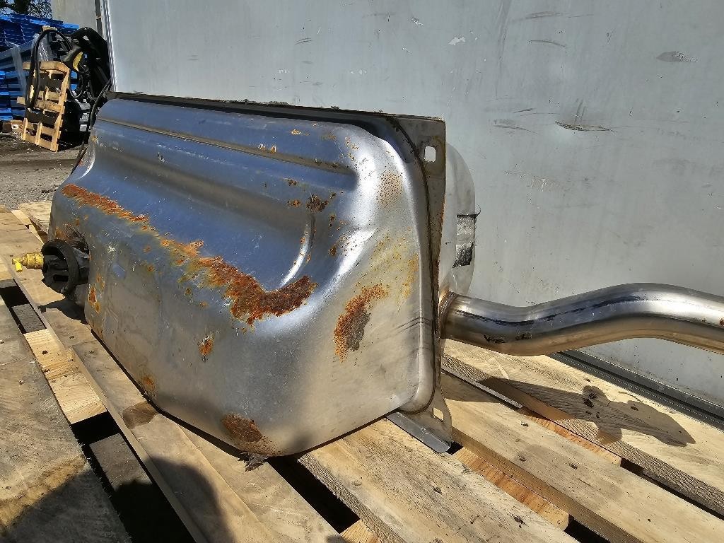 Portello POST BHY16202XB Mazda 3 III 2016