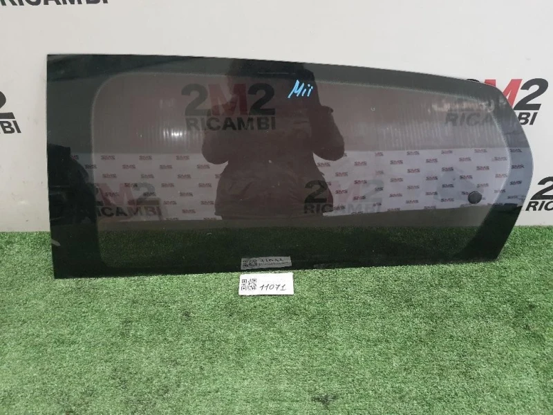 Cristallo Scendente Porta POST SX 1S4839101L Seat MII 2012