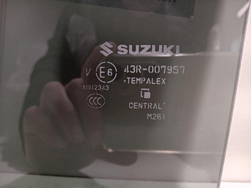 Cristallo Scendente Porta POST SX 43R-007957 Suzuki Swift VI 2017