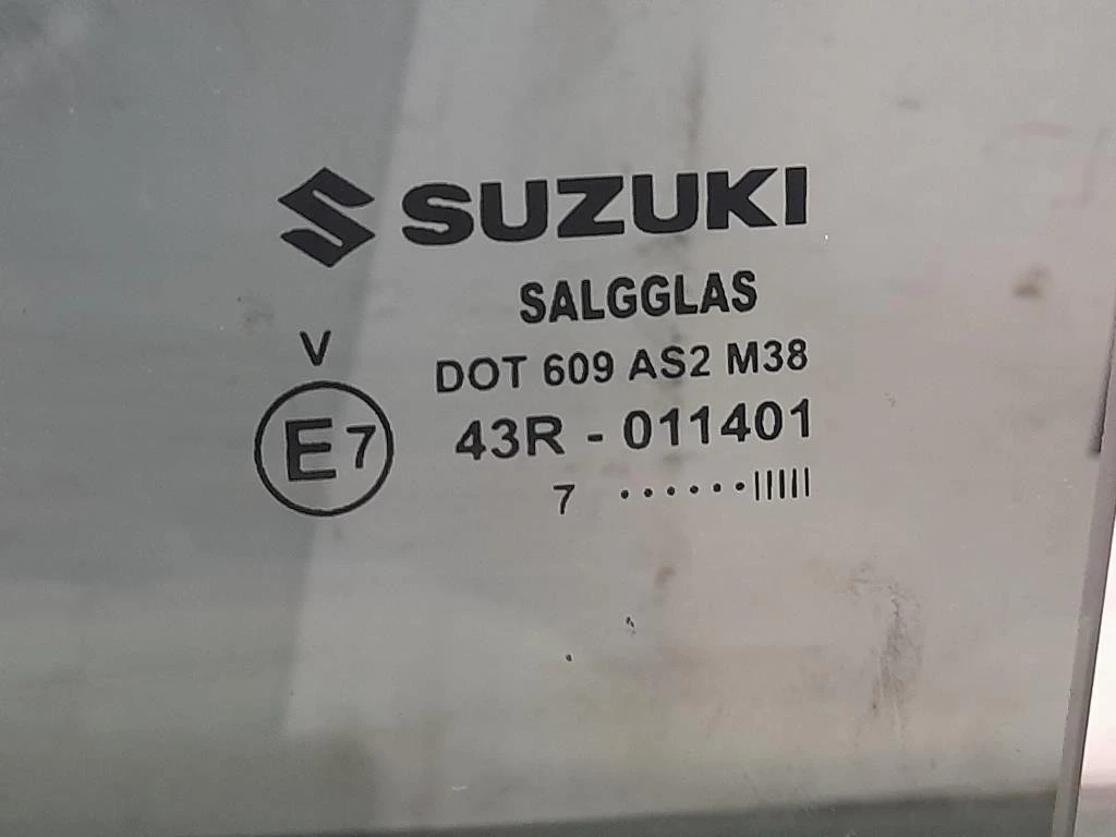 Cristallo Scendente Porta POST SX Suzuki Vitara II 2015