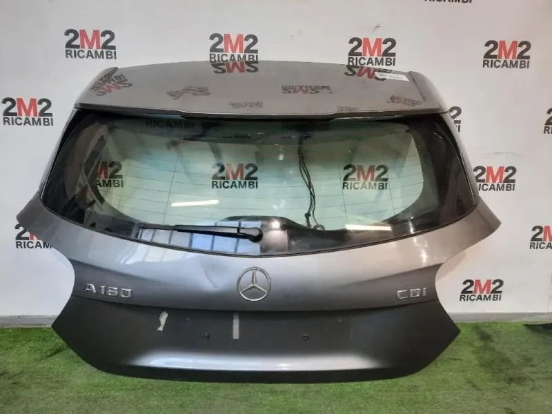 Portello POST A1767402200 Mercedes Classe A W176 2013