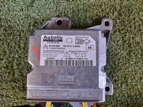 Cruscotto CRUSCOTTO AIR BAG CINTURA Citroen DS3 2010