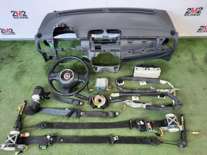 Cruscotto CRUSCOTTO VOLANTE Fiat 500 II 2008