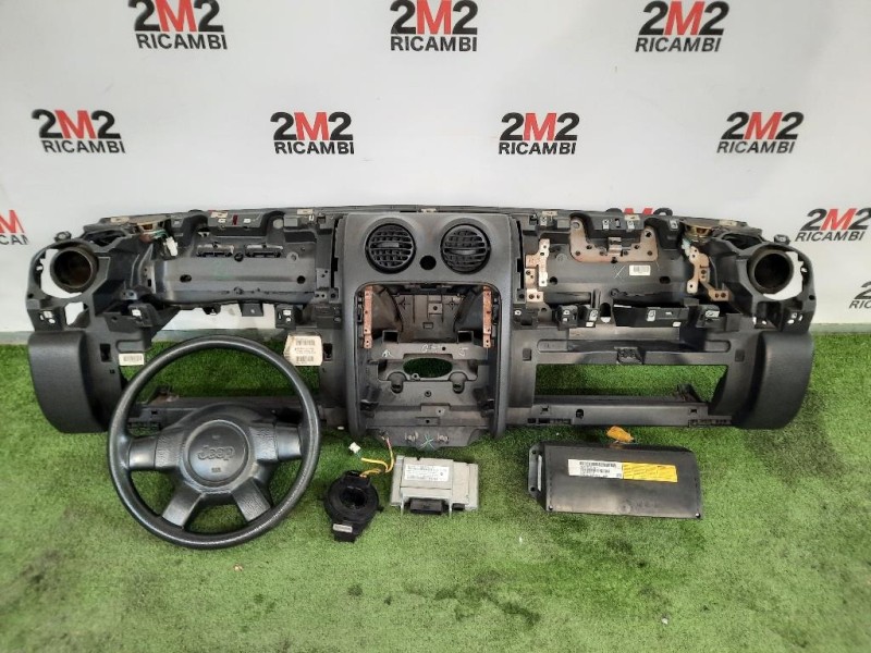 Cruscotto K5HZ96WL8AF Jeep Cherokee III 2002