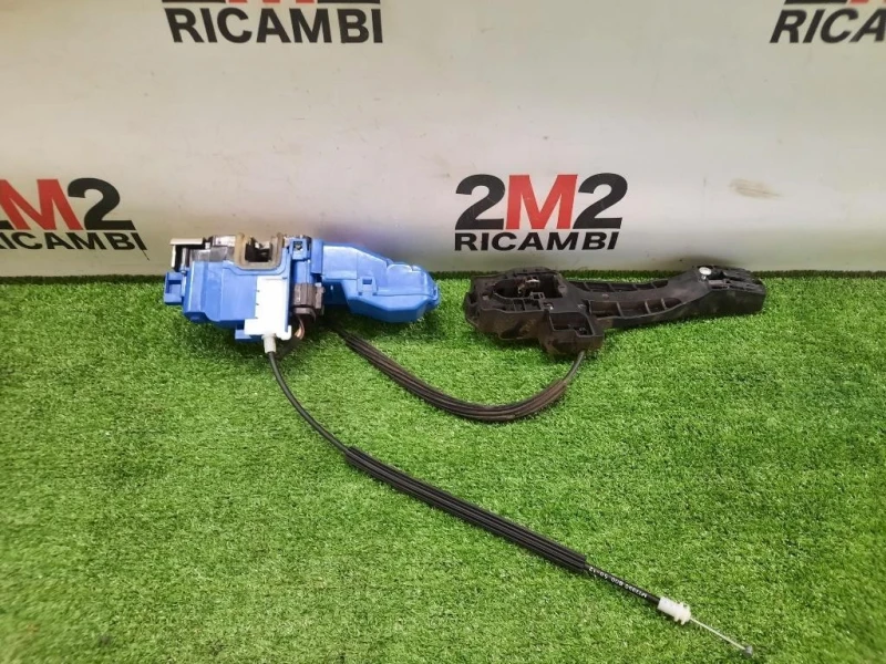 Serratura Porta ANT SX 51884140 Fiat 500L 2013