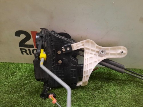 Serratura Porta ANT SX 813102K030 Kia SOUL I 2011