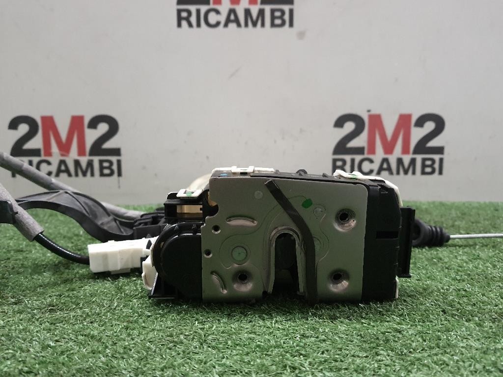 Portello POST NUDA K0100HV0MB Nissan Qashqai II 2014