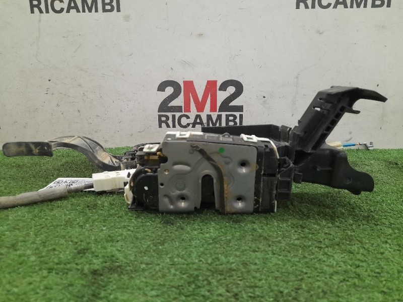 Portello POST NUDA K0100HV0MB Nissan Qashqai II 2014