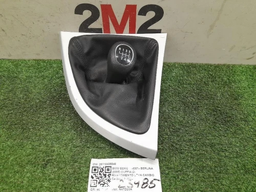 Cuffia DI Rivestimento LEVA Cambio 25110435848 Bmw Serie 1 E87 Berlina 2005