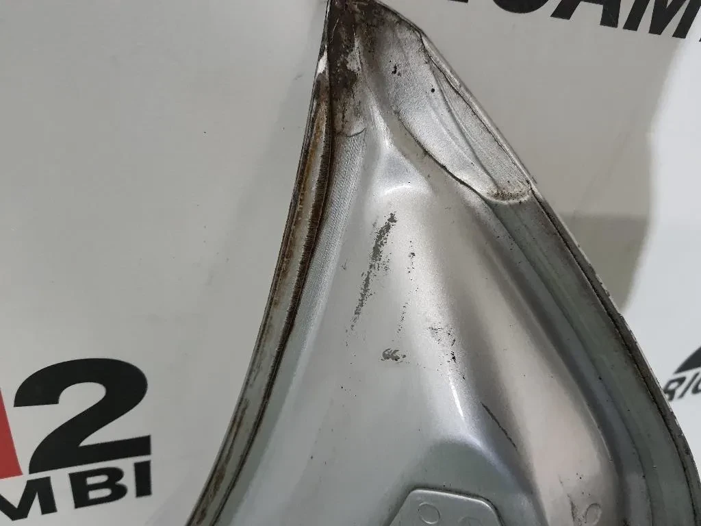 Portello POST NUDO 93187690 Opel Astra H Cabrio 2005