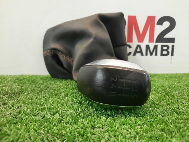 Cuffia DI Rivestimento LEVA Cambio 16077579ZD Peugeot 208 I 2012