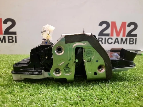 Serratura Porta ANT SX 690400H060 Toyota AYGO II 2018