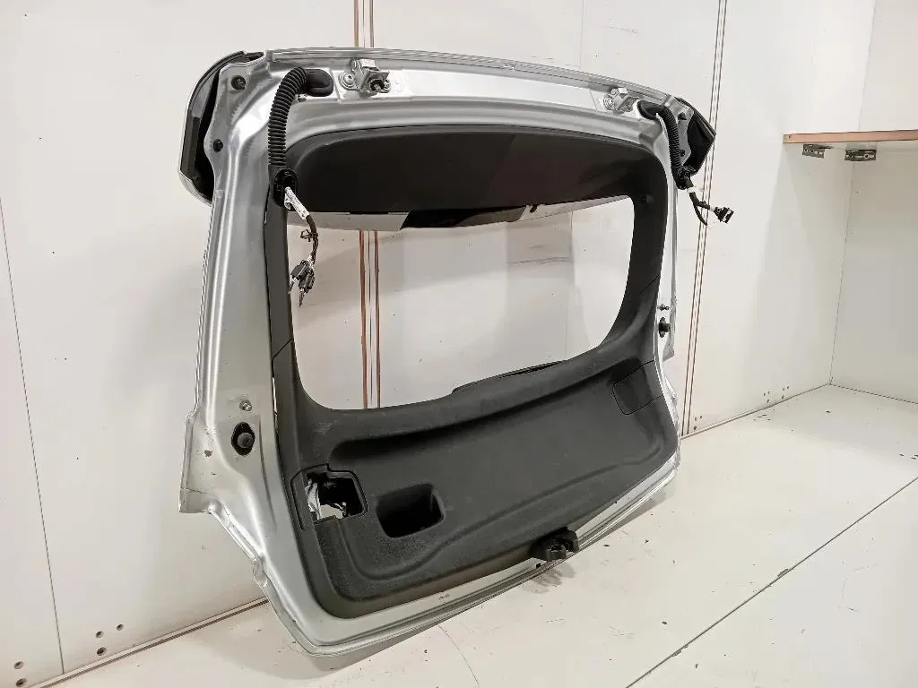 Portello POST 39047564 Opel Astra K 2016